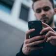 De ce sunt tot mai cautate telefoanele reconditionate?